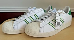 NUOVO Adidas Uomo Team Superstar Originals Taglia 14 Cloud Bianco Verde GX9878 - Foto 1 di 6