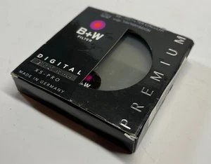 B+W XS-Pro Digital 58mm KSM HTC-POL MRC Nano Circular Polarizing Filter w/ Case - Picture 1 of 6
