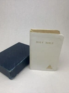 Vintage White Leather Oxford Text Bible Gold Edges IYOB FILIAE w/ Box 1947 Jobs - Picture 1 of 18