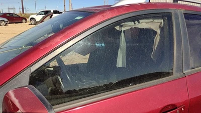 2008-2015 年日产 Rogue 发球杆左前侧窗门玻璃 Oem 80301jm00b — 第 1/2 张图片