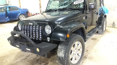 2015 Jeep Wrangler Automatic Transmission OEM 156K Miles - LKQ438633130 - Image 1 of 4