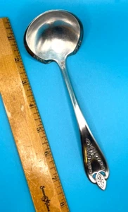 Vintage 1911 Highly Collectible OLD COLONY Silverplate Gravy Ladle 7 1/4" - Picture 1 of 5