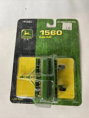 Ertl John Deere 1560 Grain Drill 1/64 - Image 1 of 4