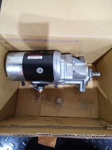 Démarreur Denso 24 volts Kubota 17588-63012 OEM 228000-2483 - Photo 1/3