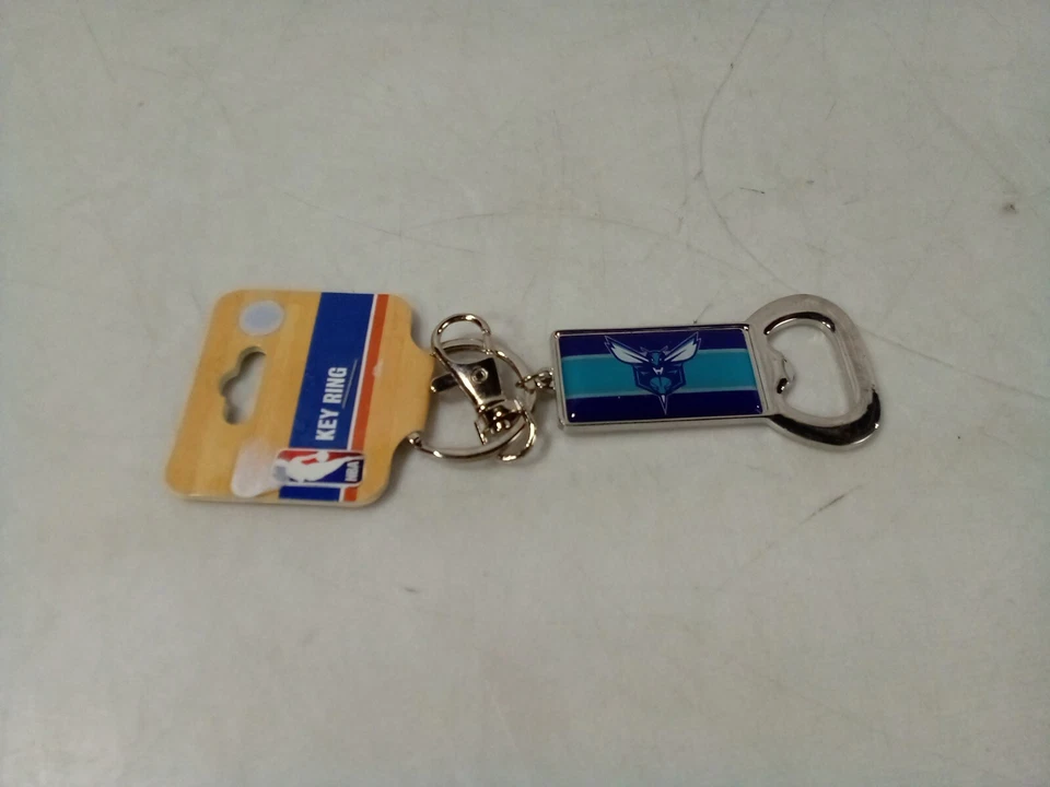 Llavero automático NBA Charlotte Hornets Foto 1 de 4