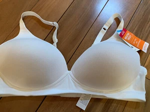 Warner’s Women Breethe Freele Stay CoolWhite Wire Free Bra Size 40C Style 5941 - Picture 1 of 6