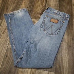 Wrangler Retro Jeans 34x34 Slim Straight Denim Western Cowboy Medium Wash - Picture 1 of 19