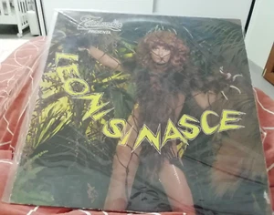 RENATO ZERO - LEONI SI NASCE   LP - Picture 1 of 1