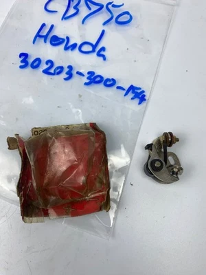 Для HONDA CB550 CB750 NOS ТОЧКИ ПРАВАЯ СТОРОНА P/N 30203-300-154 - Изображение 1 из 4