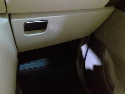 ROVER SPT 2013 Glove Box 967787 - Image 1 of 4