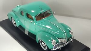 1939 FORD DELUXE MINT GREEN NEW IN BOX
