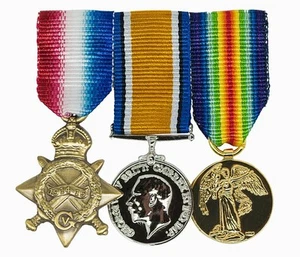 World War One Replica Medals Trio - Miniatures - In Presentation Box - Bild 1 von 1