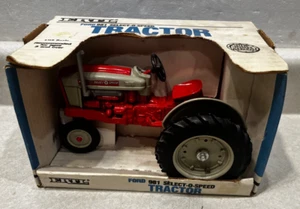 1/16 Ford 981 Select-O-Speed Tractor Collector Edition Ertl Diecast Box - Picture 1 of 7
