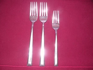 HOME HTT6 Target Inox 2 Forchette da Pranzo 1 Forchetta per Insalata GE4 - Foto 1 di 5