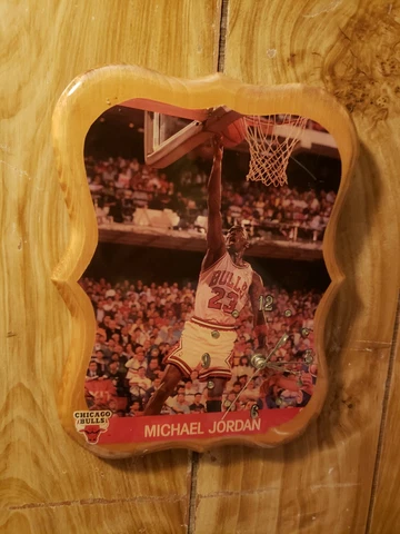 Vintage Michael Jordan Collectable Wooden Clock Chicago Bulls 12x9 Cover