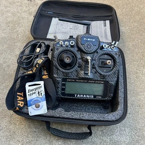 FrSky Taranis X9D Plus SE 2019 Transmitter. With Case. Carbon Fiber Looking Case - Picture 1 of 18