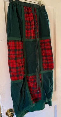 WOMENS' handmade christmas skirt long red and green - Image 1 of 4