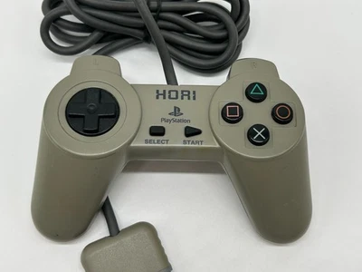 HORI Digital Control Pad PS1 PlayStation 1 Official OEM Controller gray - Image 1 of 3