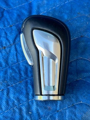🧲 2020 - 2025 MAZDA CX-30 SHIFT SHIFTER GEAR SELECTOR KNOB HANDLE OEM 🧲 - Image 1 of 4