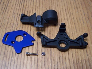 Fits Traxxas Raptor R 4x4 Motor Mount Spur Gear Slipper Clutch Cover / Slash 4wd - Picture 1 of 2