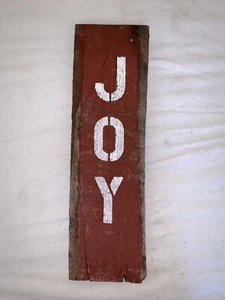 “JOY” Handmade Authentic Barn Wood Christmas Wall Decoration - Picture 1 of 8