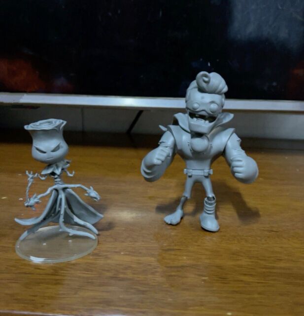 ULTRA RARE Plants vs. Zombies PVZ Exploding Mummy and Zombie Figures Set