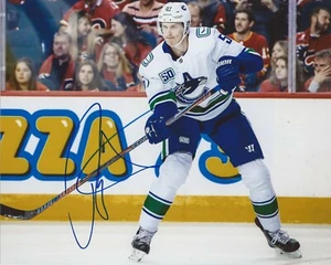 Tyler Myers Signed 8x10 Photo Vancouver Canucks Autographed COA B - Picture 1 of 1