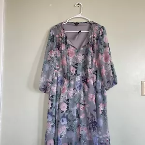 Torrid grey Floral Dress NWT 00 Long Sleeve Maxi With Defined Waist Rose Pattern - Picture 1 of 11