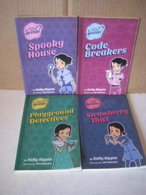 A Billie B Mystery by Sally Rippin Paperback Set ( sequence 1 - 4 ) - Image 1 of 4