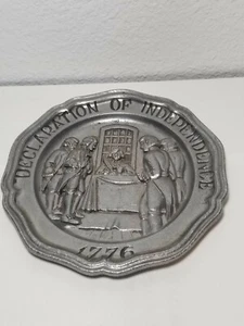 1973 Sexton "Declaration of Independence" Pewter Wall Plate.  (R1) - Picture 1 of 3