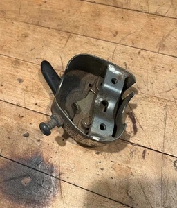 Honda ATC 70 Thumb Throttle Bottom Half - Picture 1 of 6