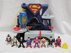 Imaginext DC Superman Fortress of Solitude Playset + 8 Figures & Kryptonite - Picture 1 of 12