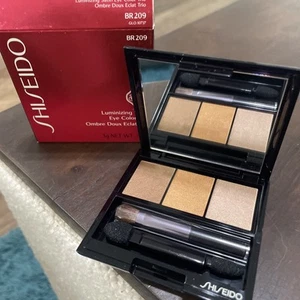 Shiseido Luminizing Satin Eye Color Trio Eye Shadow Vinyl BR209 - New In Box - Picture 1 of 1