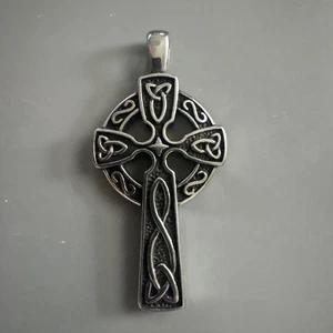 Cross Celtic Pendant Stainless Steel Renaissance Traditional Trinity Irish Gift - Picture 1 of 5