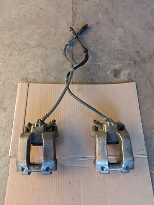 12-16 PAR DE PINZAS DE FRENO DELANTERAS BMW 228I 320I 328I 428I F22 F30 F32 F33 OEM Foto 1 de 4