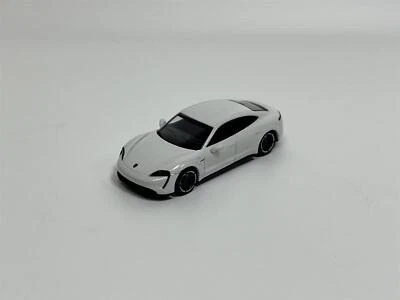 Porsche Taycan Turbo S 2019 Bianco Metallico 1:87 Minichamps 870068400 - Immagine 1 di 4