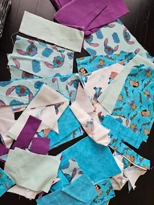 Disney Lilo Stitch Assorted Fabric Scraps - Picture 1 of 5