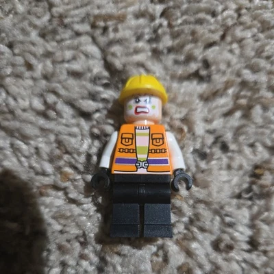 Lego Joker Construction Henchmen Minifigure DC super Heros. - Image 1 of 4