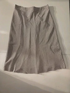 Banana Republic Seidenrock Größe 2 geometrischer Druck.  Blau, Grau und Creme. Bleistift - Bild 1 von 5