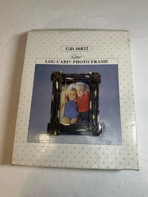 Pine Cones & Sticks Resin Picture Frame Unique Collection Log Cabin 4X6" Photo - Image 1 of 4