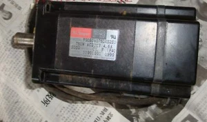 Sanyo servo motor P30B08070DXS2SU - Picture 1 of 1