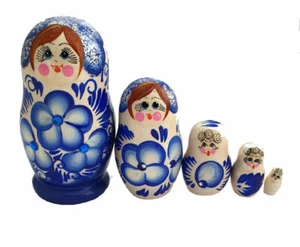 Russische Puppen Matroschka weiß blau handbemalt / 5 Stück - Bild 1 von 1