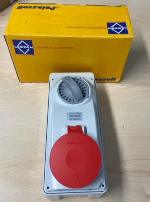 PALAZZOLI 16 AMP 3 PHASE +N+E IP44 SWITCHED INTERLOCKED 5 PIN SOCKET.  - Image 1 of 4