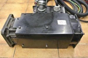 Spindelmotor YASKAWA, USAIKM-15-MN32, MTV-310 MYIANO - Bild 1 von 8