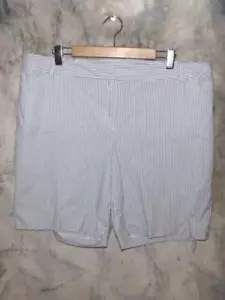 TALBOTS PERFEKTE KURZE CHINO SHORTS GR. 20 W ... WOW - Bild 1 von 5