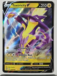 Tarjeta de Pokémon HOLO Toxtricity V 070/192 - casi nueva/m - Rebel Clash $2 envío plano - Imagen 1 de 6