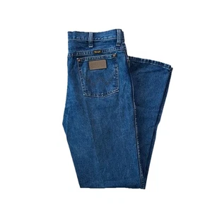 Vintage 90s Wrangler Straight Leg Slim Fit USA Made Blue Denim Jean Size 34x32 - Picture 1 of 15