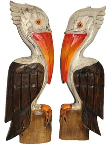 20" PELIKAN 2er SET HANDGESCHNITZT HOLZ VÖGEL WANDKUNST TERRASSE WOHNINSEL DEKOR - Bild 1 von 2