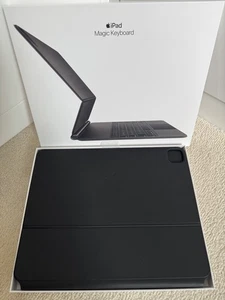 Apple iPad Magic Keyboard iPad Pro 12,9 cala W idealnym stanie kompletny - czarny - Zdjęcie 1 z 14