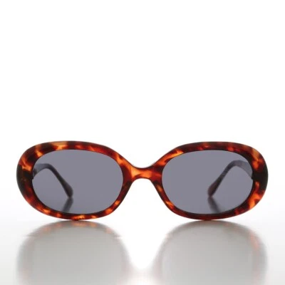 Classic Brown Oval Vintage Sunglasses - Agatha - Image 1 of 3